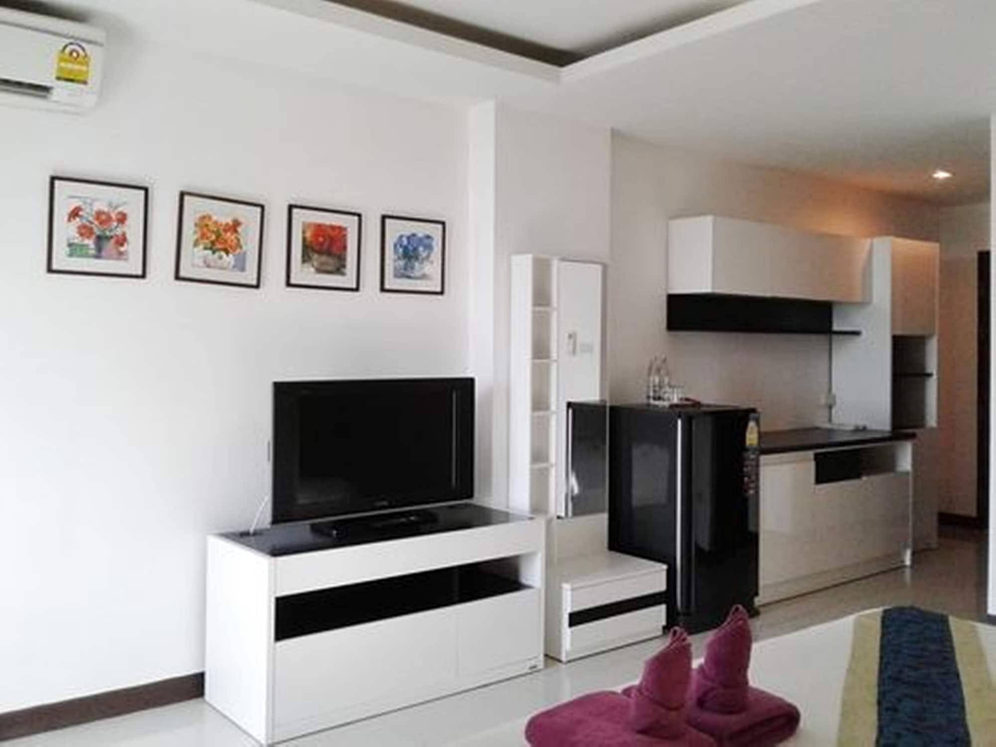 Grand Residence Jomtien Екстер'єр фото