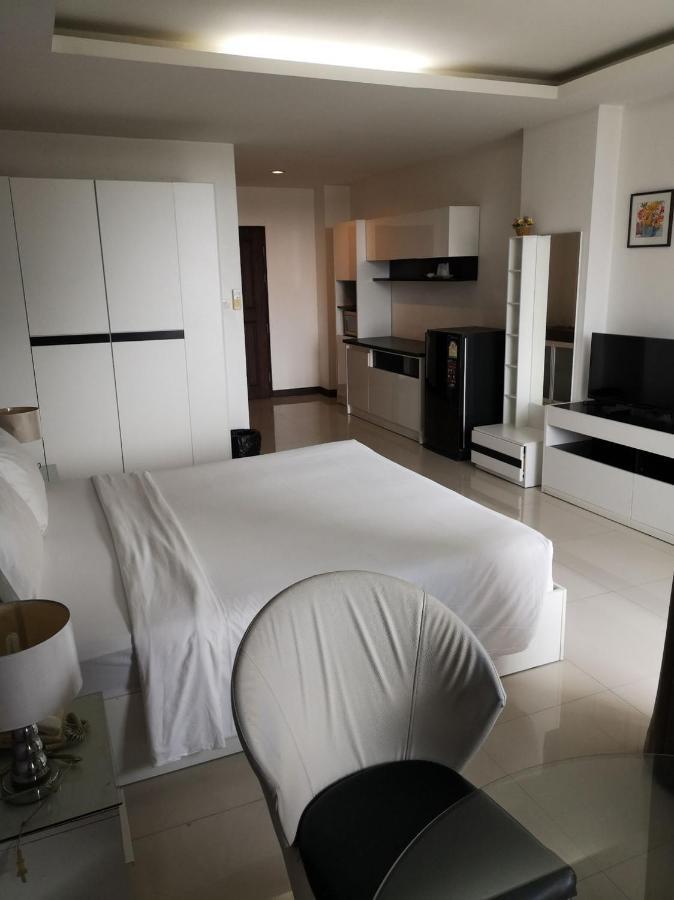 Grand Residence Jomtien Екстер'єр фото