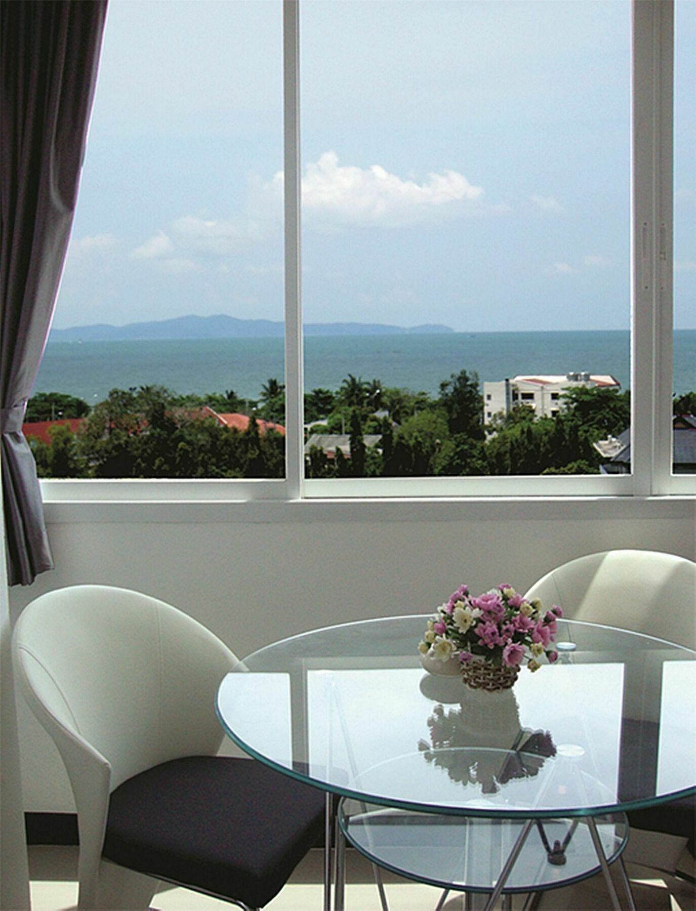 Grand Residence Jomtien Екстер'єр фото